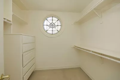 106 N Wynden Estates Court, Houston, TX 77056 - Photo 37