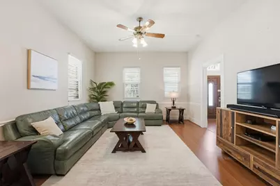 1814 22nd Street, Galveston, TX 77550 - Photo 7