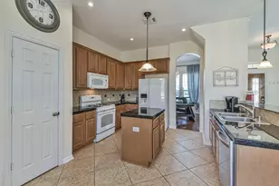 1815 28th St, Galveston, TX 77550 - Photo 27