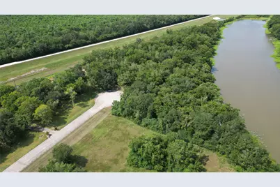 8630 Thornberry Hollow Court, Missouri City, TX 77459 - Photo 15