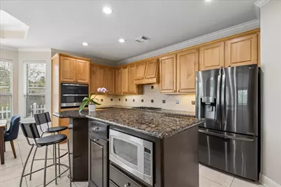 2909 Silver Maple Court, Friendswood, TX 77546 - Photo 11