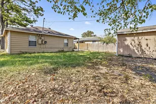 1504 Polk Ave, Pasadena, TX 77506 - Photo 11