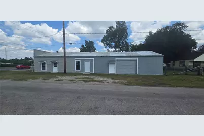 2602 Richmond Road, Wharton, TX 77488 - Photo 5