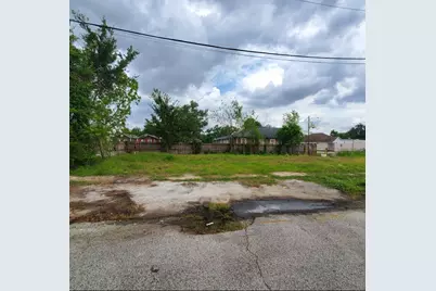 2915 Rosalie St Street, Houston, TX 77004 - Photo 3