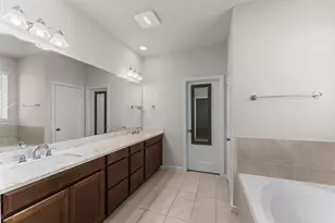 3850 Chapman Bluff Dr, Spring, TX 77386 - Photo 17