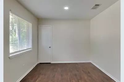 2631 Sherwood Hollow Lane, Houston, TX 77339 - Photo 7