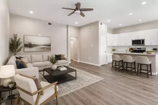 1321 E 35th St, Houston, TX 77022 - Photo 11