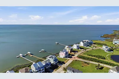 26702 Bay Water Drive, Galveston, TX 77554 - Photo 13
