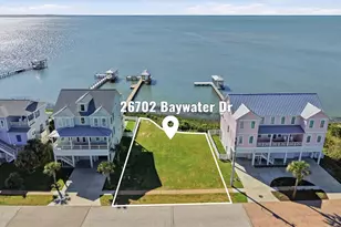 26702 Baywater Dr, Galveston, TX 77554 - Photo 9