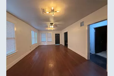 544 W 28th Street, Houston, TX 77008 - Photo 9