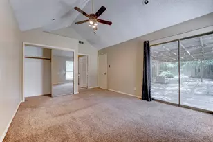 1906 Woodhue Dr, Houston, TX 77386 - Photo 15