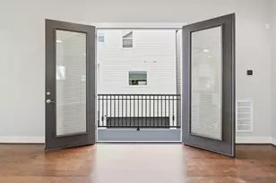 1222 Upton St, Houston, TX 77020 - Photo 9