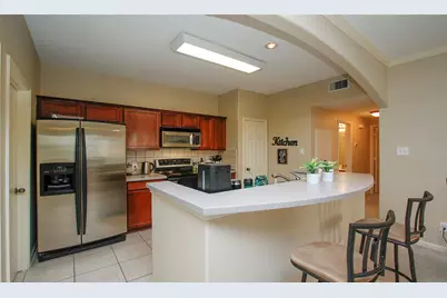 6607 Lake Woodlands Drive #223, The Woodlands, TX 77382 - Photo 7