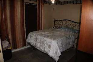 9401 Hillis St, Houston, TX 77028 - Photo 11