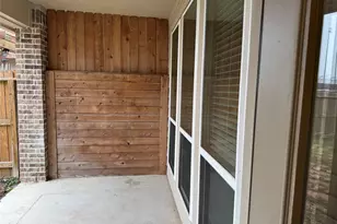 717 High Oaks, Bellville, TX 77418 - Photo 15