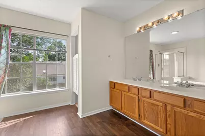 10118 Prospect Hill Drive, Houston, TX 77064 - Photo 15