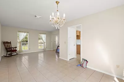 10118 Prospect Hill Drive, Houston, TX 77064 - Photo 11