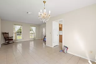 10118 Prospect Hill Dr, Houston, TX 77064 - Photo 11