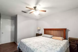 2718 Lufkin Ln, Deer Park, TX 77536 - Photo 17