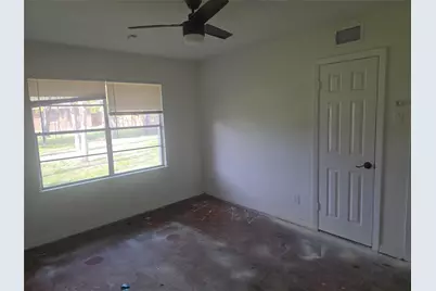 4214 Beran Drive, Houston, TX 77045 - Photo 17