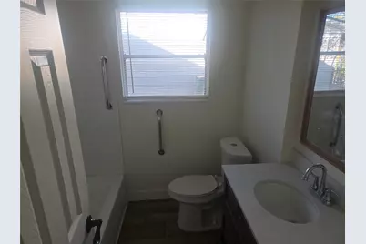 4214 Beran Drive, Houston, TX 77045 - Photo 11