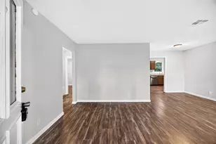 530 Globe St, Houston, TX 77034 - Photo 9