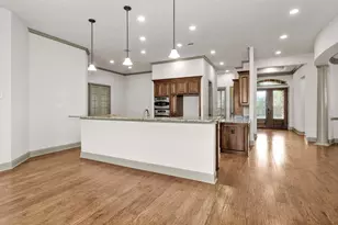 6411 South Saddle Creek Lane, Fulshear, TX 77441 - Photo 11
