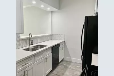 632 Wilcrest Drive #632, Houston, TX 77042 - Photo 5