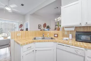 11830 Westwold Dr, Tomball, TX 77377 - Photo 7