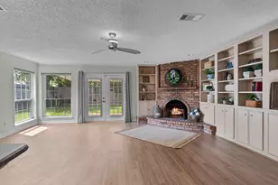 887 Silverpines Rd, Houston, TX 77062 - Photo 5