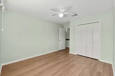 887 Silverpines Road, Houston, TX 77062 - Photo 21