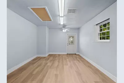 887 Silverpines Road, Houston, TX 77062 - Photo 25