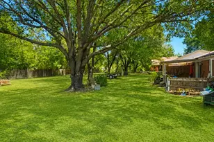 403 E 11th St, Thornton, TX 76687 - Photo 7