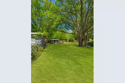 403 E 11th Street, Thornton, TX 76687 - Photo 3
