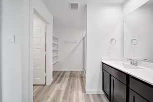 12310 Greenwood Gate Dr, Houston, TX 77047 - Photo 19