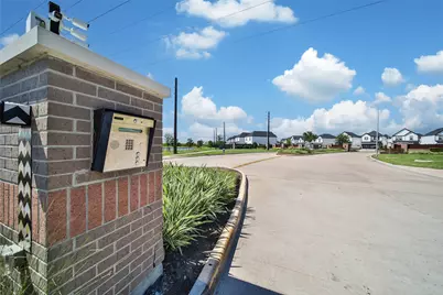 12310 Greenwood Gate Drive, Houston, TX 77047 - Photo 35
