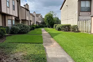 12400 Brookglade Circle, Houston, TX 77099 - Photo 3