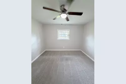 7705 Parker Road, Houston, TX 77016 - Photo 13