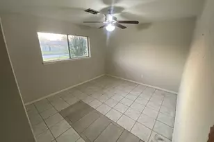 4222 Brookston St, Houston, TX 77045 - Photo 9