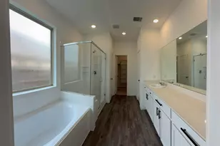 9807 Keystone Meadows, Baytown, TX 77521 - Photo 19