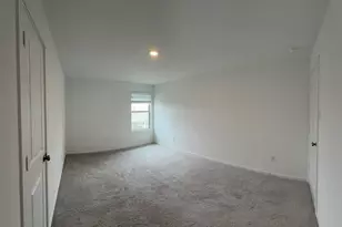 9807 Keystone Meadows, Baytown, TX 77521 - Photo 37