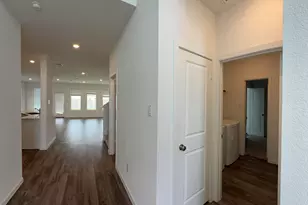 9807 Keystone Meadows, Baytown, TX 77521 - Photo 7