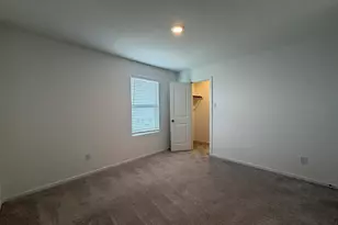 9807 Keystone Meadows, Baytown, TX 77521 - Photo 31