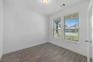 509 Fire Mountain Dr, Waller, TX 77484 - Photo 11
