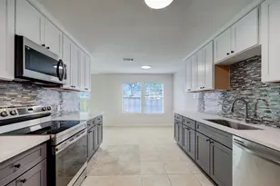 34 N High Oaks, The Woodlands, TX 77380 - Photo 7