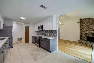 34 N High Oaks, The Woodlands, TX 77380 - Photo 5