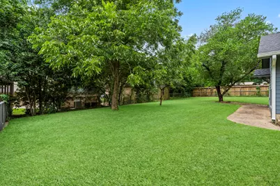 209 Summit Drive, Conroe, TX 77303 - Photo 23