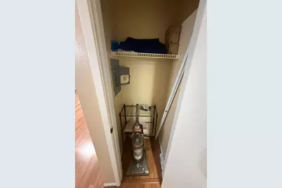 3075 Walnut Bend Lane #36, Houston, TX 77042 - Photo 9