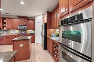 14 Petal Park Pl, The Woodlands, TX 77382 - Photo 11