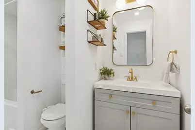 525 W 30th Street, Houston, TX 77018 - Photo 17